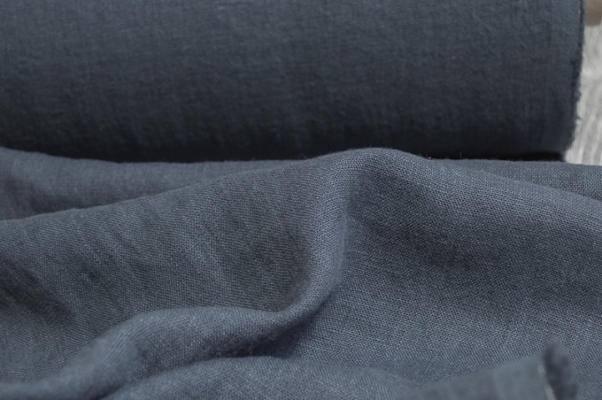 Лён костюмно-плательный умягченный. Энзимная стирка.