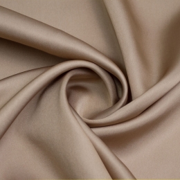 HUGO BOSS Натуральный шёлк