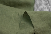 Лён костюмно-плательный умягченный защитно-зелёный. Энзимная стирка.