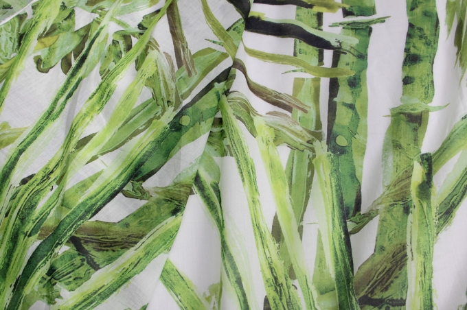 Блузочно-плательный хлопковый батист зеленый бамбук