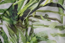 Блузочно-плательный хлопковый батист зеленый бамбук