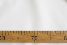 Жаккардовый костюмный хлопок в ёлочку нежно молочного  оттенка