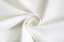 Жаккардовый костюмный хлопок в ёлочку нежно молочного  оттенка