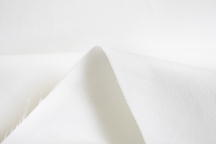 Жаккардовый костюмный хлопок в ёлочку нежно молочного  оттенка