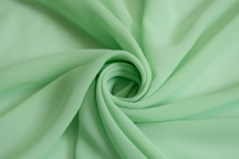 Натуральный креповый шёлк салатового цвета