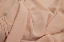 Натуральный креповый шёлк насыщенного бежевого цвета