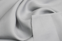 Итальянский шёлк-твил светло-серого цвета