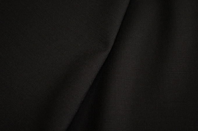 Итальянская костюмная шерсть микро-габардин чёрная
