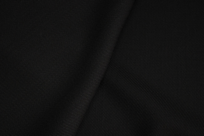 Hugo Boss Итальянская плотная костюмная шерсть черная