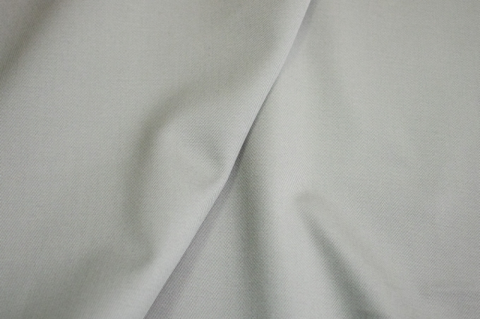 Итальянский костюмно-плательный хлопок светло-серый