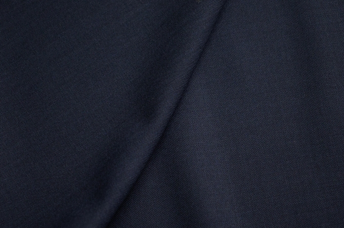 Итальянская тонкая костюмно-плательная шерсть синяя