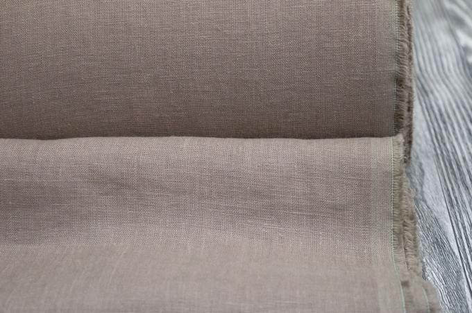 Лён костюмно-плательный тауп с эффектом мятости