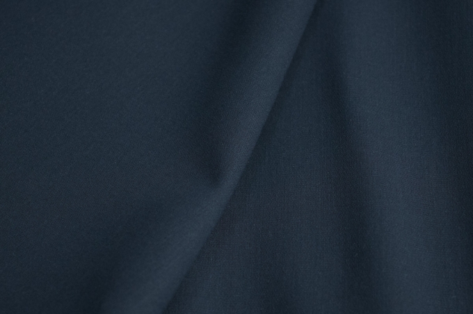 Итальянская костюмная вискоза с хлопком тёмно-синяя