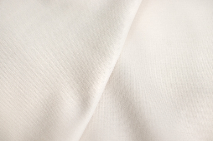 Итальянский вискозный трикотаж-джерси кремовый