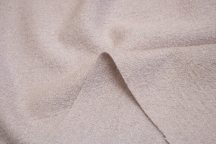 Итальянский шерстяной трикотаж-букле с вискозой пудровый