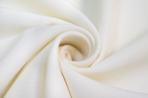 Итальянская костюмная холодная шерсть молочно-сливочная Hugo Boss