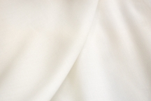 Итальянская тонкая плательная шерсть молочный