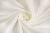 Итальянская тонкая плательная шерсть молочный