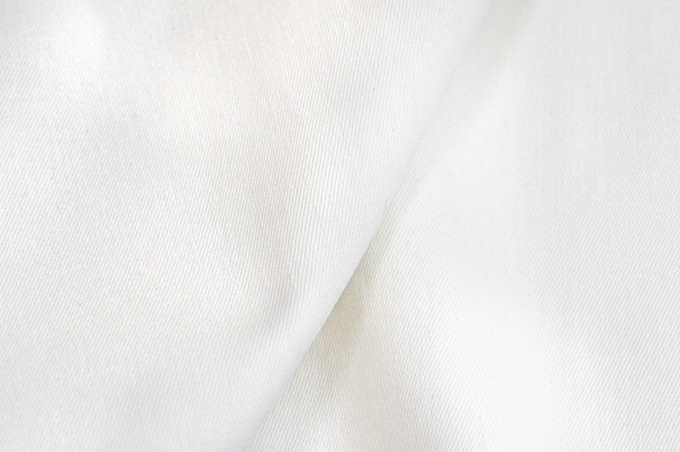 Bleached cotton garment fabric white-milk 91 (570)