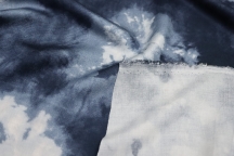 Итальянская плательная вискоза синий тай-дай