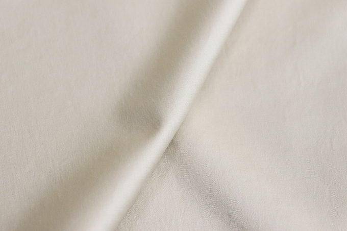 Italian suit cotton-satin with elastane electrik