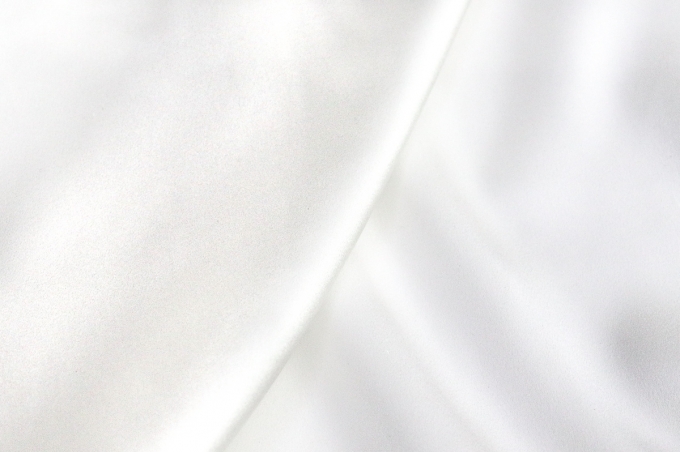 La Perla Natural silk satin with elastane in white-gold