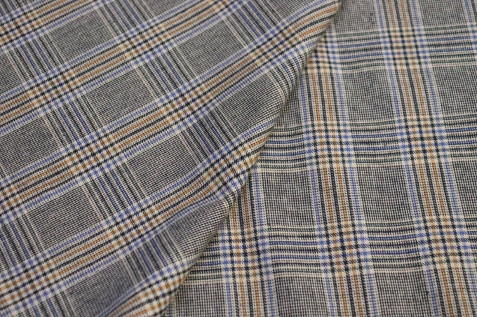 Итальянская костюмная шерсть с полиэстером бежевая клетка