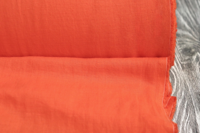 Лён с вискозой плательный ярко-оранжевый с эффектом мятости