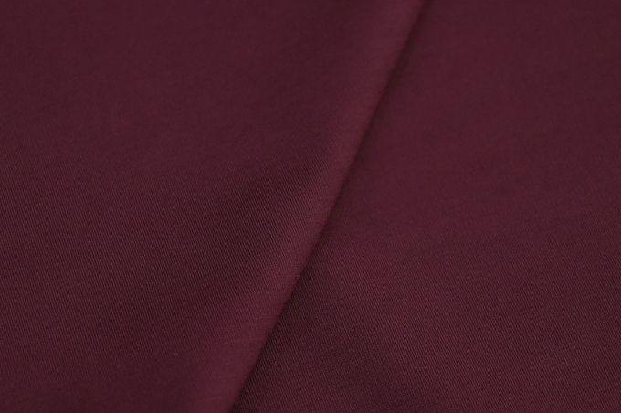 Итальянский плотный вискозный трикотаж джерси винный