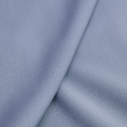 Тонкая костюмно-плательная шерсть с эластаном бледно-голубой
